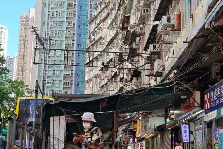 Hong Kong's monster buildings